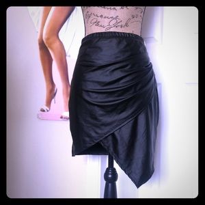 Asymmetrical skirt